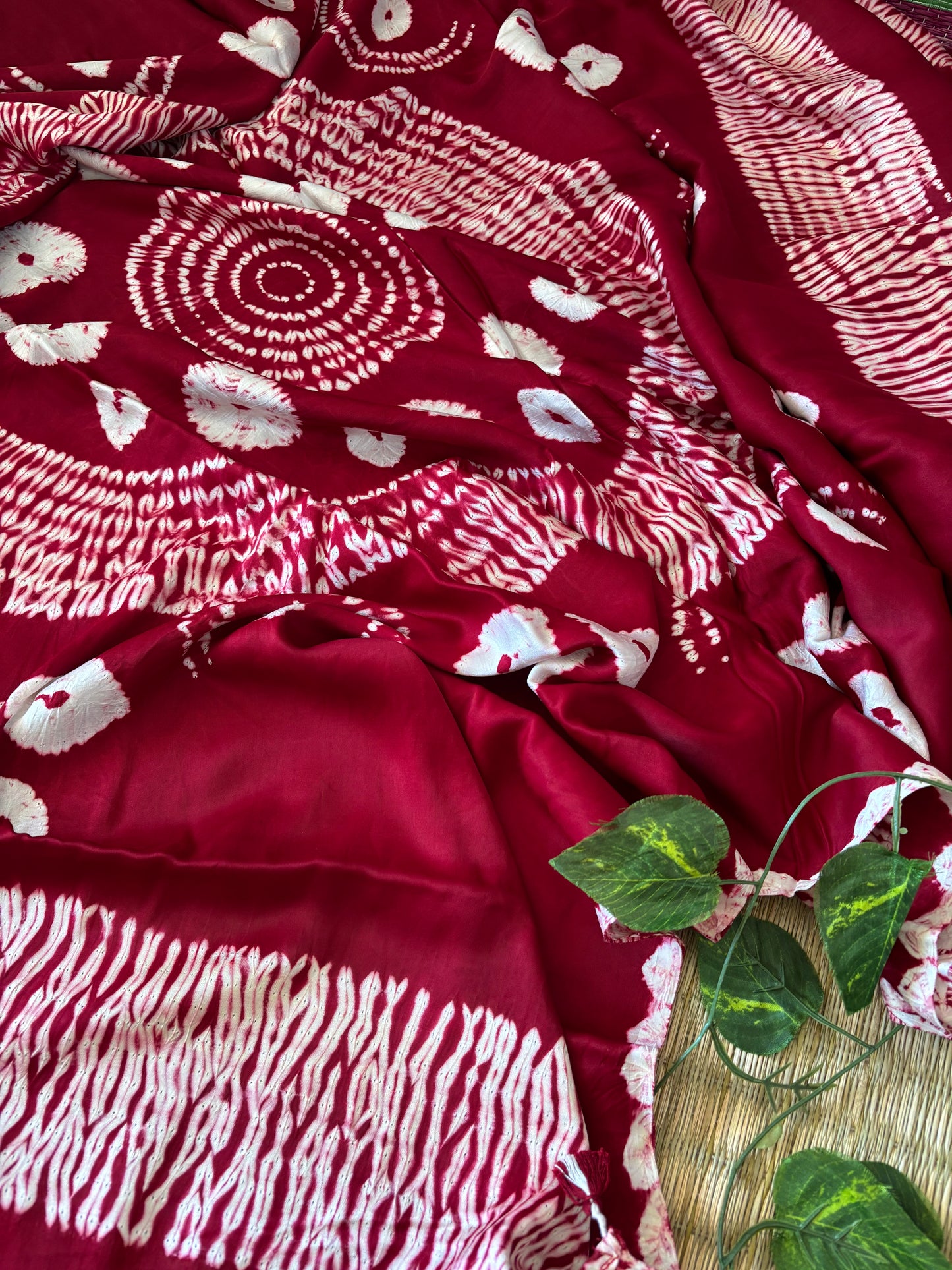 Modal Needle Shibori Saree (Maroon)