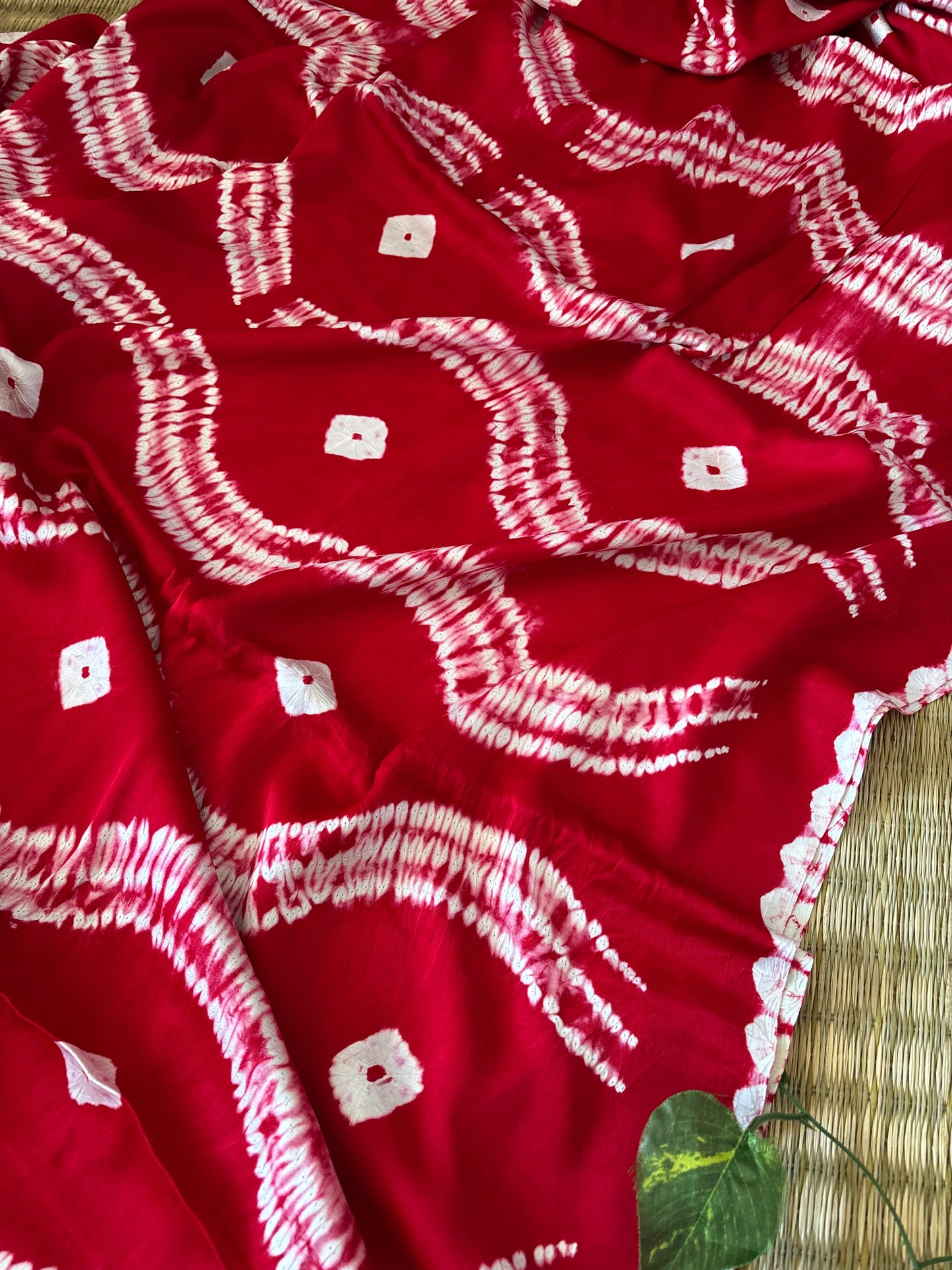 Modal Needle Shibori Saree (Red)