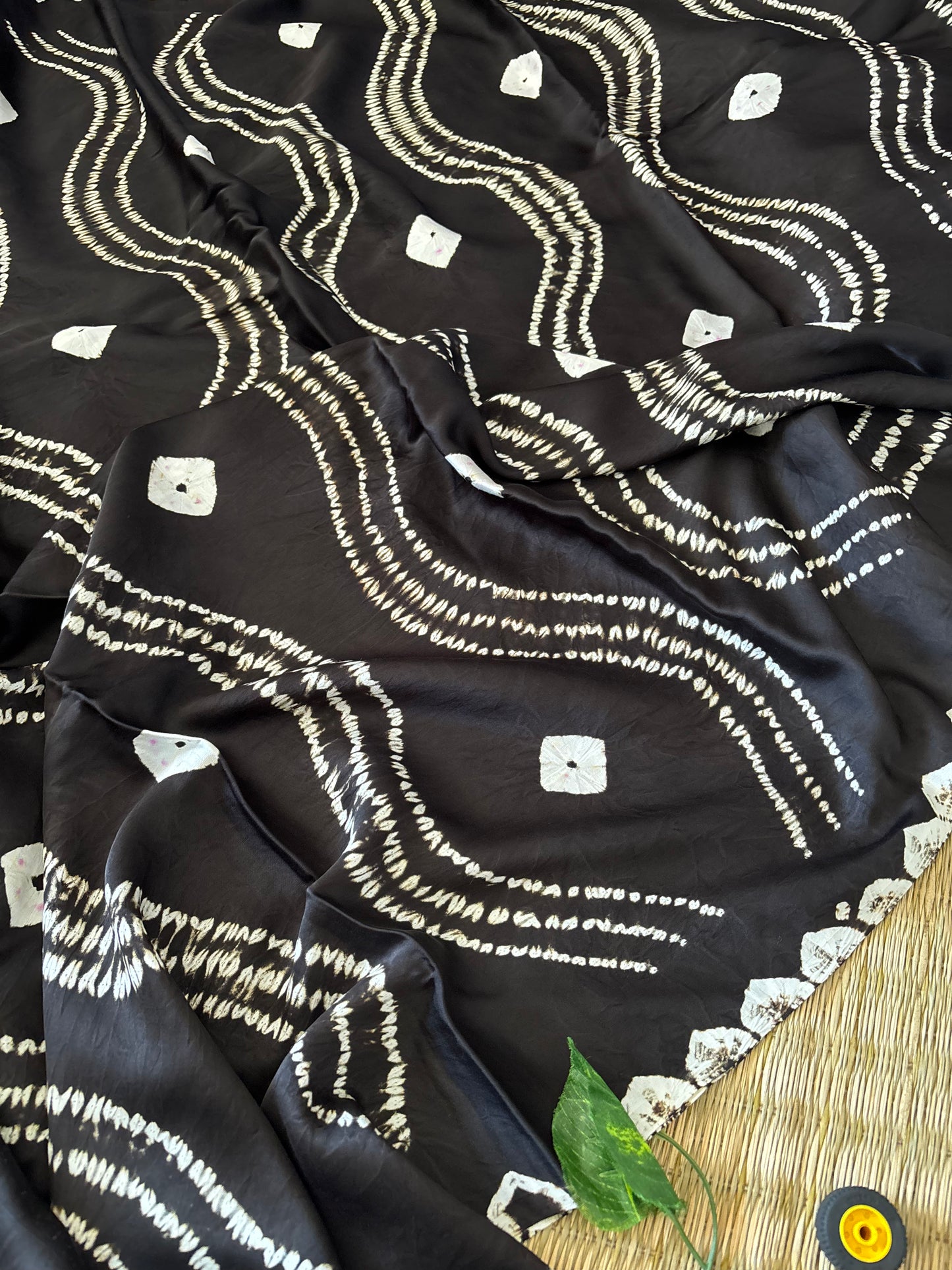 Modal Needle Shibori Saree (Black)