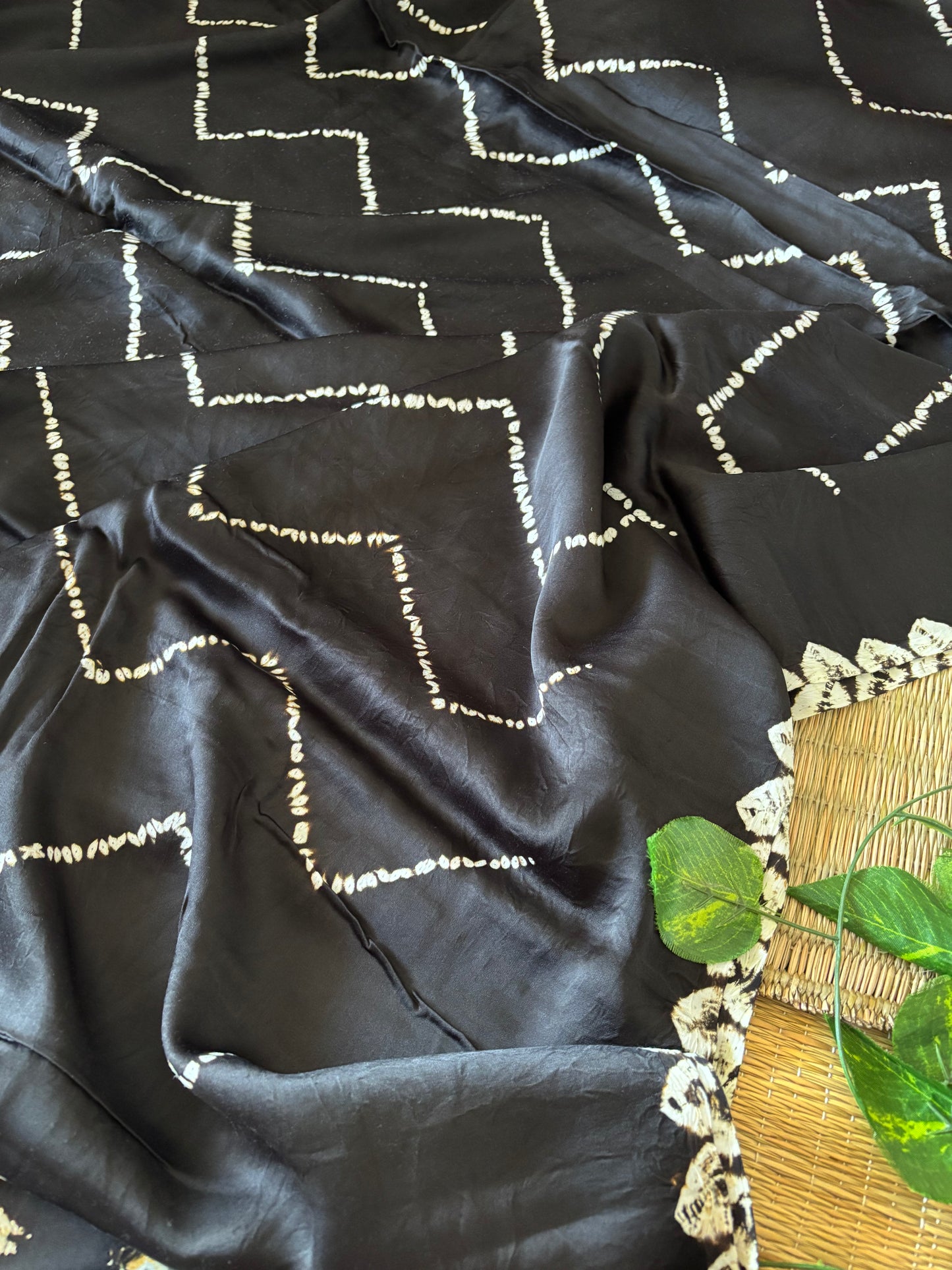 Modal Needle Shibori Saree ( Black)