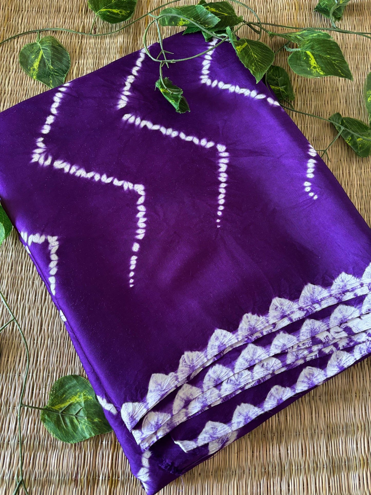 Modal Needle Shibori Saree ( Bottle Green)