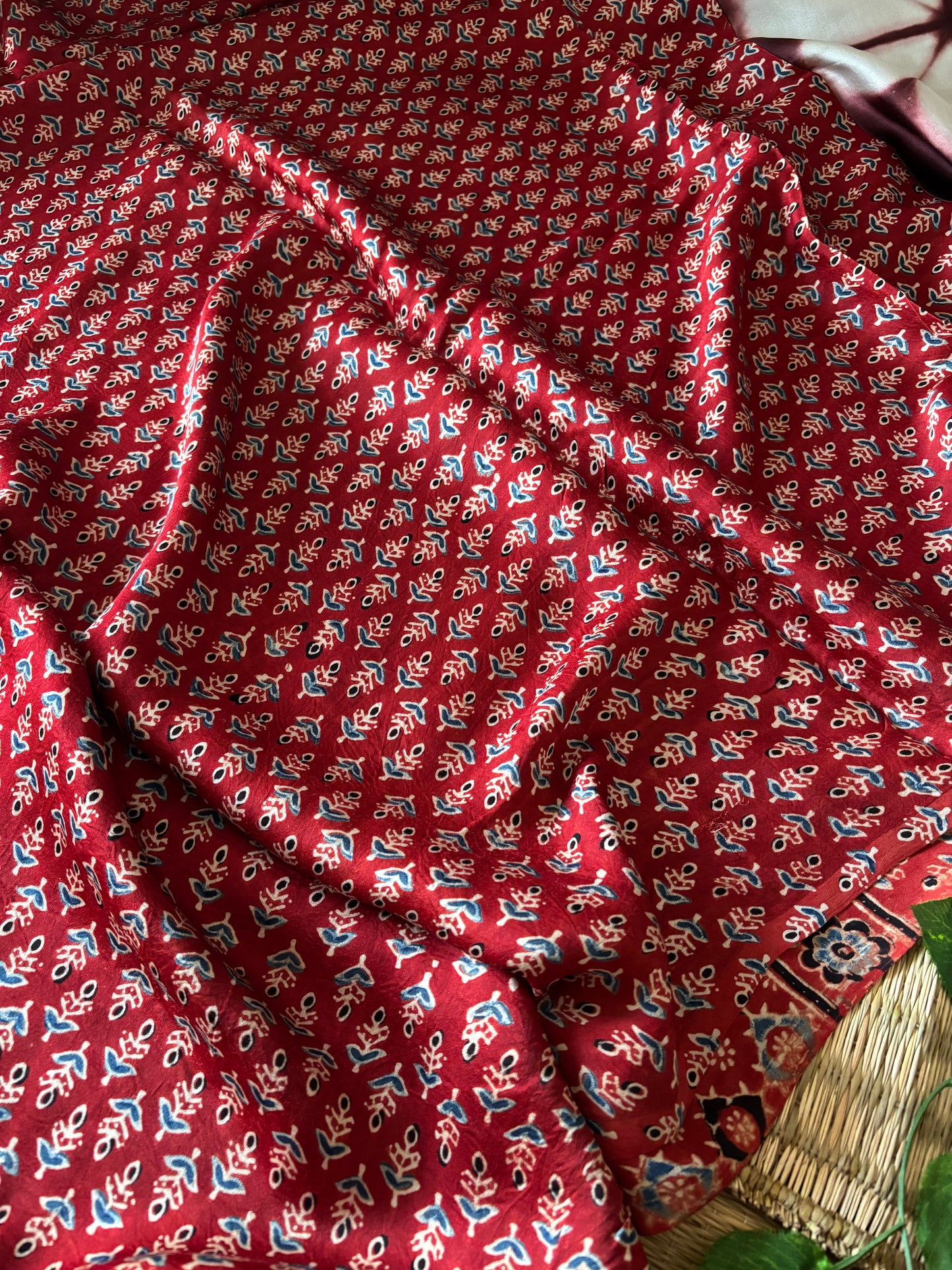 Modal Clamp Ajarakh Saree
