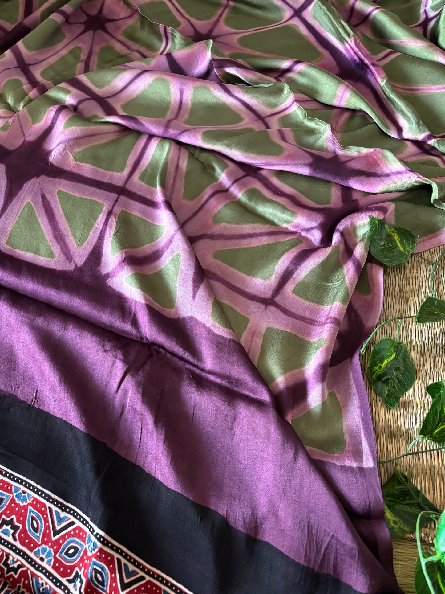 Modal Clamp Ajarakh Saree