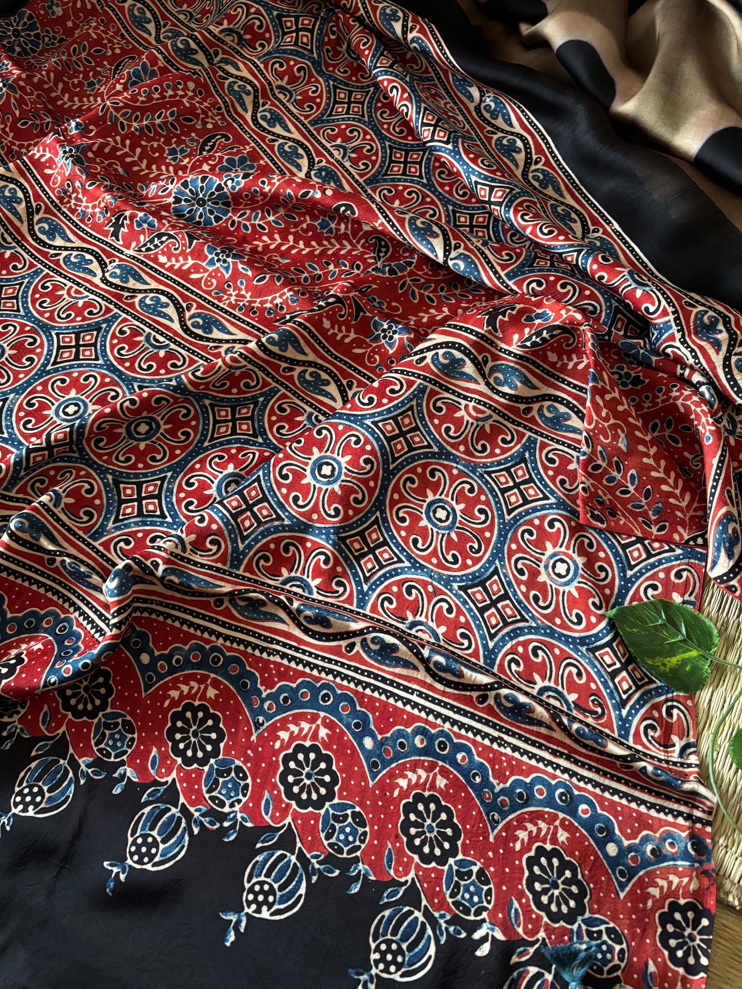 Modal Clamp Ajarakh Saree