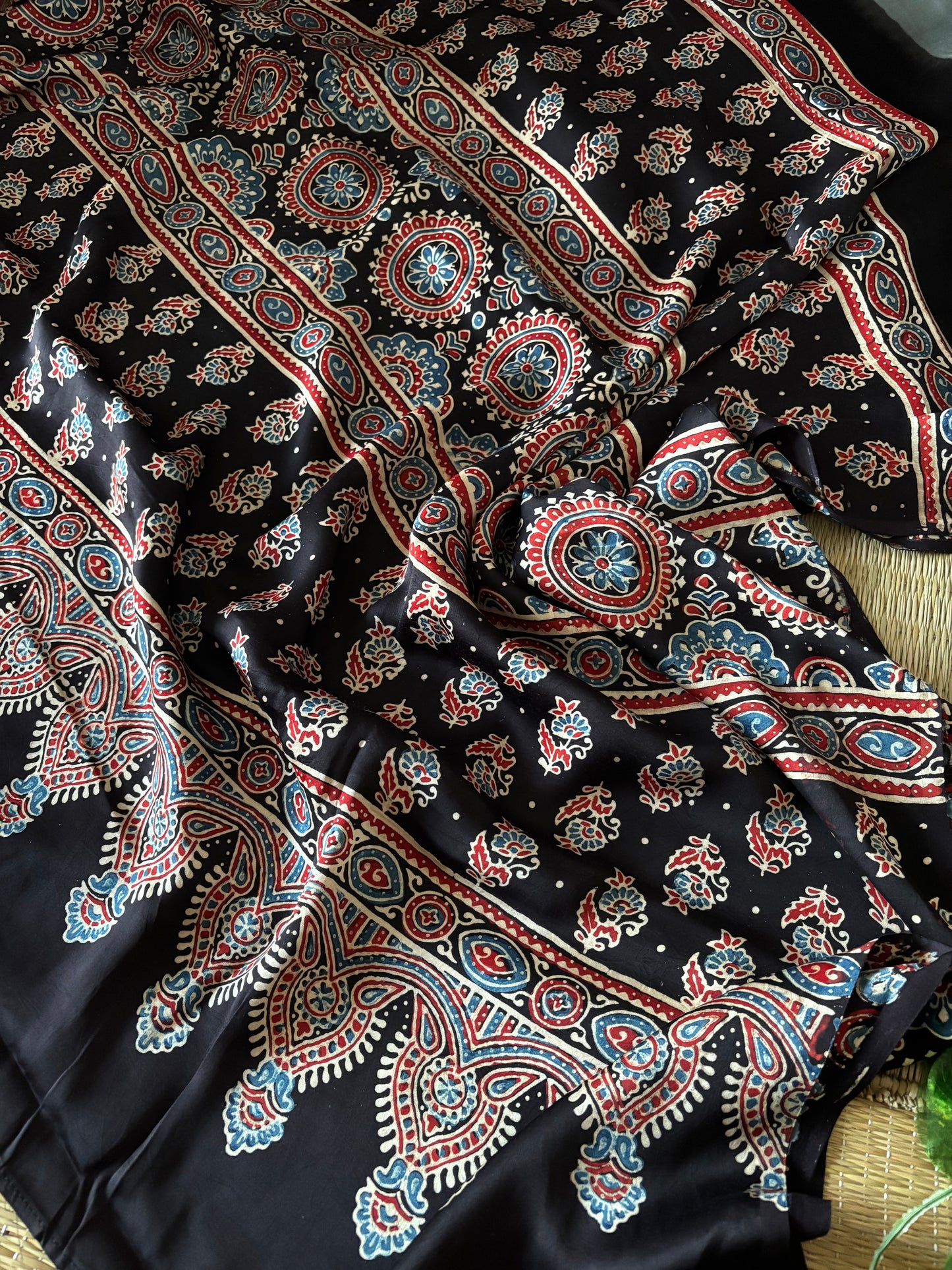 Modal Clamp Ajarakh Saree