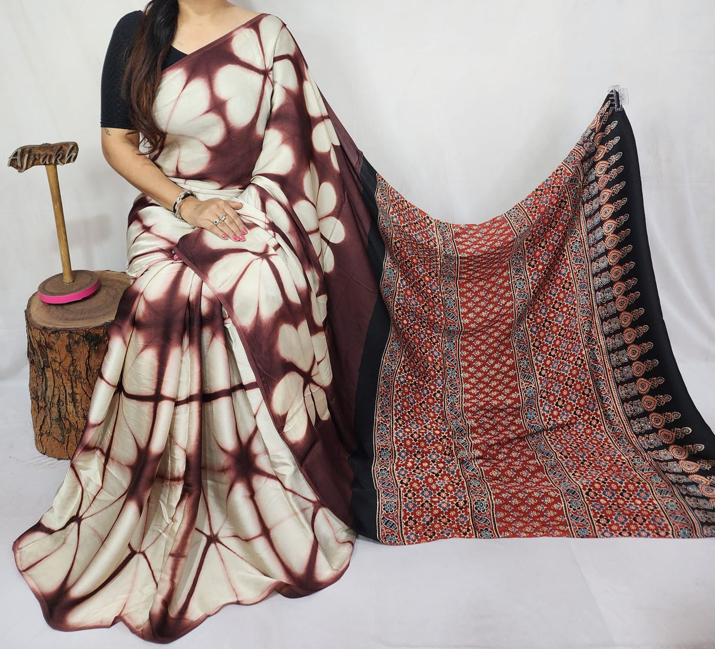 Modal Clamp Ajarakh Saree